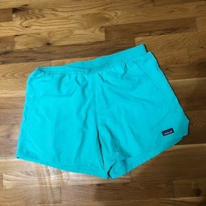 Patagonia Shorts - Patagonia size L green shorts. NWT Patagonia Shorts - Patagonia size L green shorts. NWT